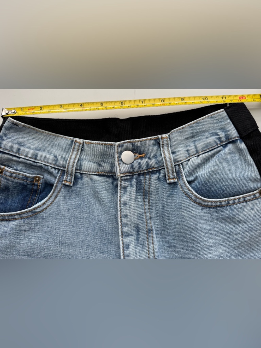 SHEIN Two-Tone Straight Leg Jeans - Blue in Front and Black in Back Size XS - Picture 5 of 12